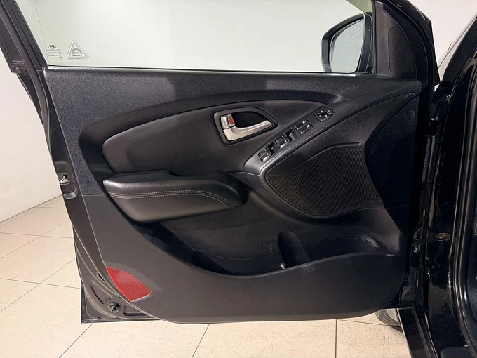 ix35 Base 2.0 MT 4WD (150 л.с.) фото 16