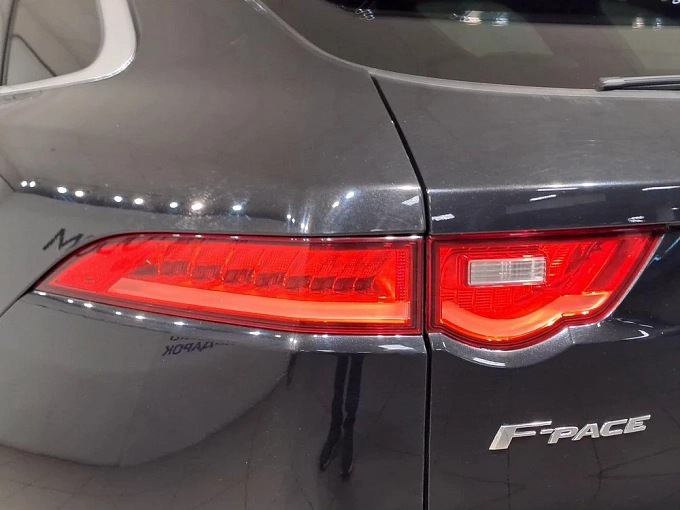 F-Pace Prestige 2.0d AT 4WD (240 л.с.) фото 22