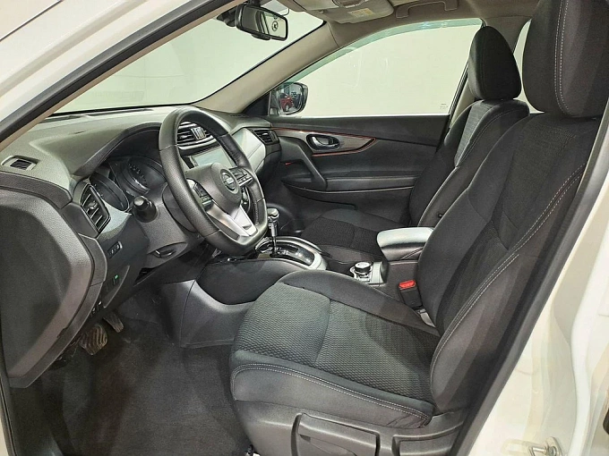 X-Trail SE+ (2018-2020) 2.5 CVT 4WD (171 л.с.) фото 9