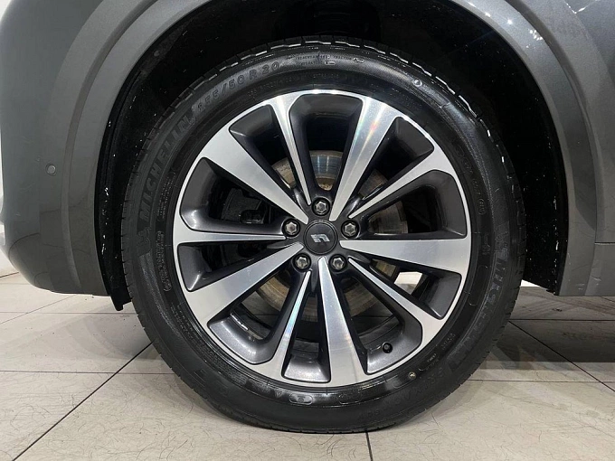 One Импорт 1.2hyb CVT 4WD (326 л.с.) фото 24