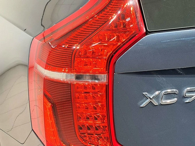 XC90 Base 2.0hyb AT 4WD (310 л.с.) фото 23
