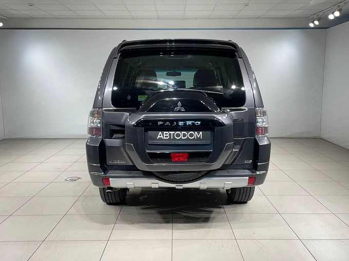 Pajero Instyle 3.0 AT 4WD (174 л.с.) фото 6
