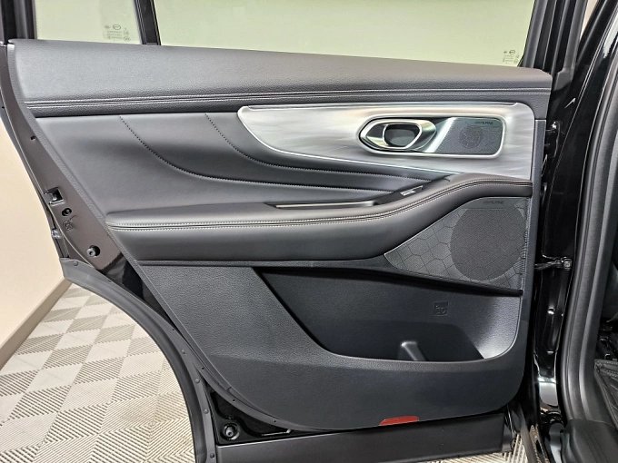 GS8 GX Premium 2.0 AT 4WD (231 л.с.) фото 26