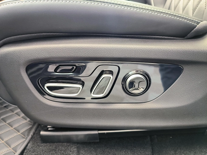 GS8 GX Premium 2.0 AT 4WD (231 л.с.) фото 15
