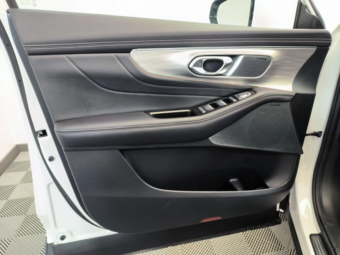 GS8 GX Premium 2.0 AT 4WD (231 л.с.) фото 13