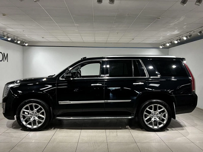 Escalade Luxury 6.2 AT 4WD (426 л.с.) фото 3