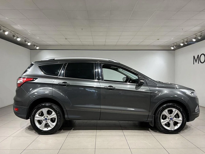 Kuga Titanium (2017) 2.5 AT (150 л.с.) фото 7