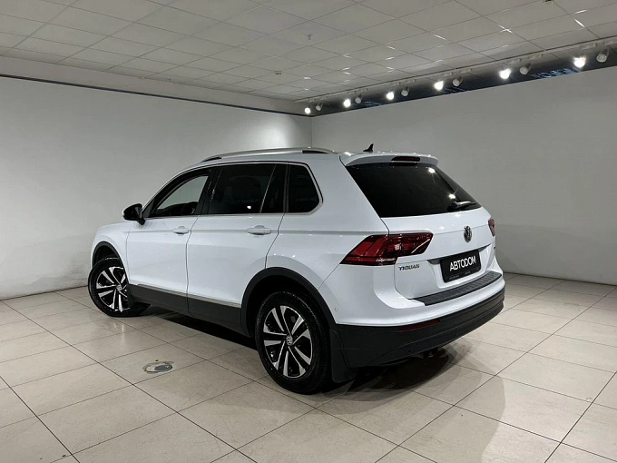 Tiguan Connect Plus 1.4 AMT 4WD (150 л.с.) фото 4