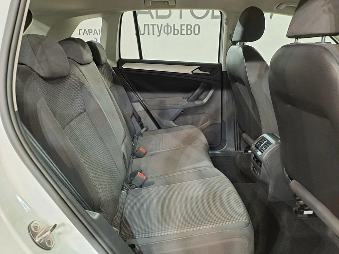 Tiguan Winter Edition 1.4 AMT 4WD (150 л.с.) фото 13
