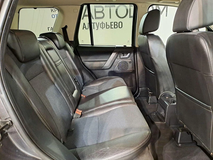 Freelander Base 2.2d AT 4WD (160 л.с.) фото 13