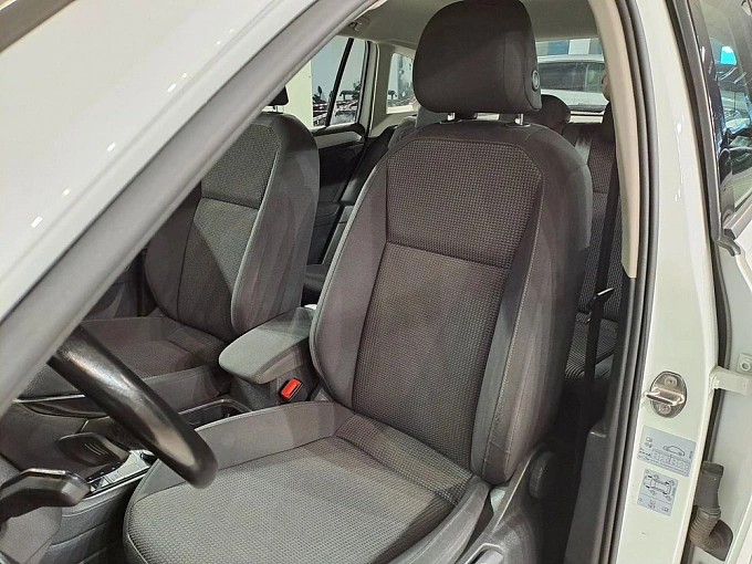 Tiguan Winter Edition 1.4 AMT 4WD (150 л.с.) фото 11