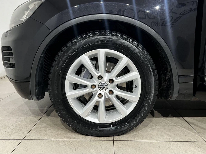 Touareg Base 3.0d AT 4WD (245 л.с.) фото 17
