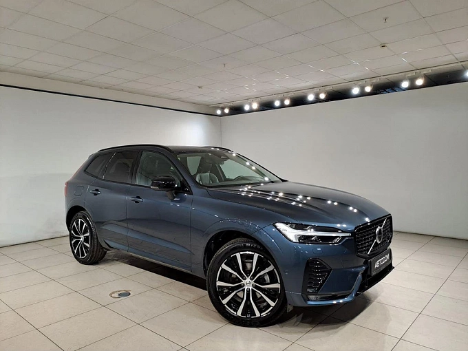 XC60 R-Design 2.0 AT 4WD (249 л.с.) фото 2