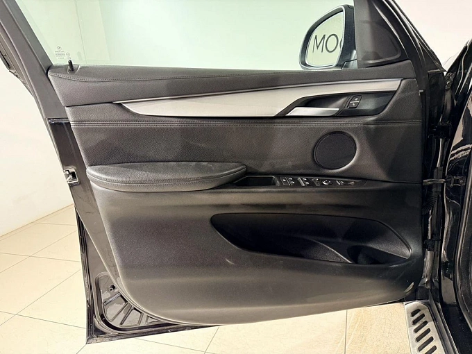 X6 Luxury 3.0d AT 4WD (249 л.с.) фото 19