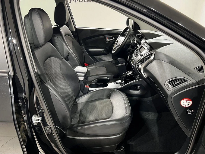 ix35 Comfort+Navi 2.0 AT 4WD (150 л.с.) фото 9