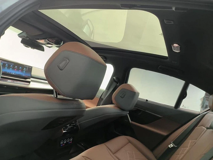 5 серии M Sport 2.0 AT 4WD (258 л.с.) фото 20