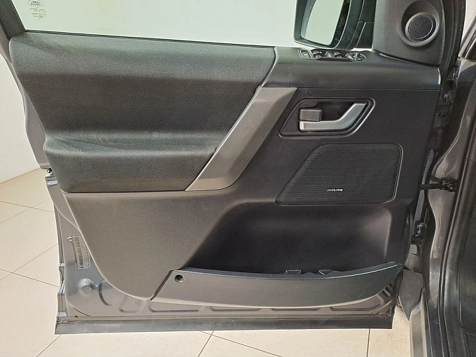 Freelander Base 2.2d AT 4WD (160 л.с.) фото 19