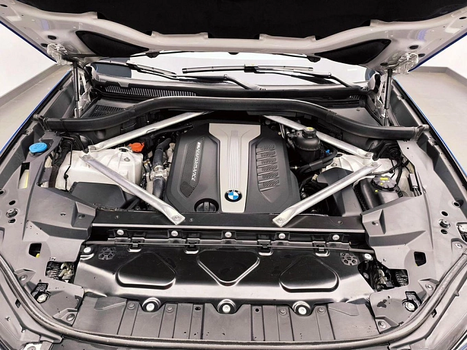X5 M Special M50 3.0d AT 4WD (400 л.с.) фото 30