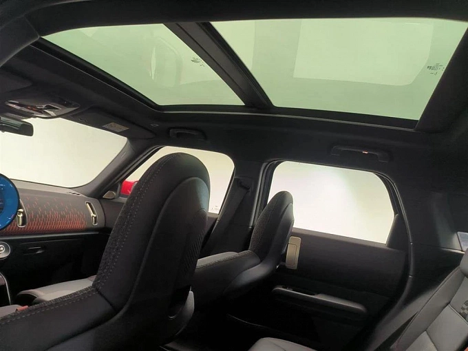 Countryman John Cooper Works Trim John Cooper Works 2.0 AMT 4WD (300 л.с.) фото 20