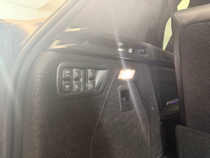 X7 M Sport Pro 3.0d AT 4WD (340 л.с.) фото 22