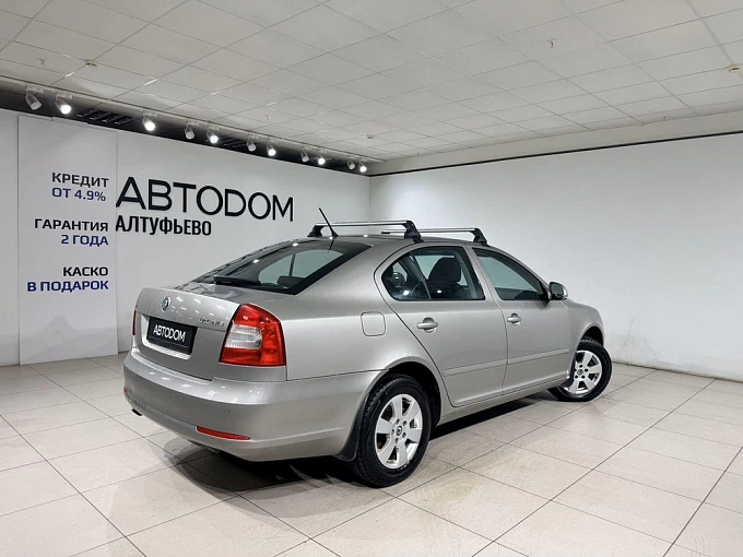 Octavia Elegance 1.8 AMT (152 л.с.) фото 6
