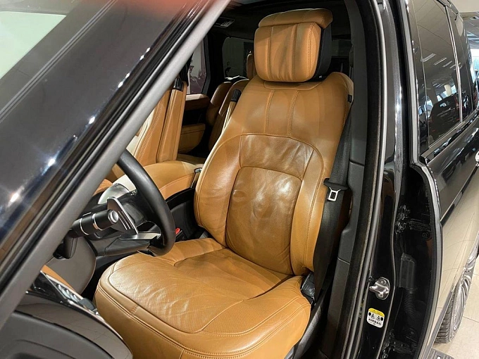 Range Rover Autobiography 4.4d AT 4WD (339 л.с.) фото 12