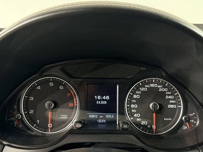 Q5 Sport 2.0 AT 4WD (230 л.с.) фото 15
