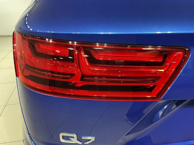 Q7 Sport 3.0d AT 4WD (249 л.с.) фото 16