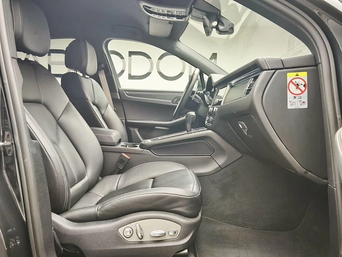 Macan Base 2.0 AMT 4WD (265 л.с.) фото 10