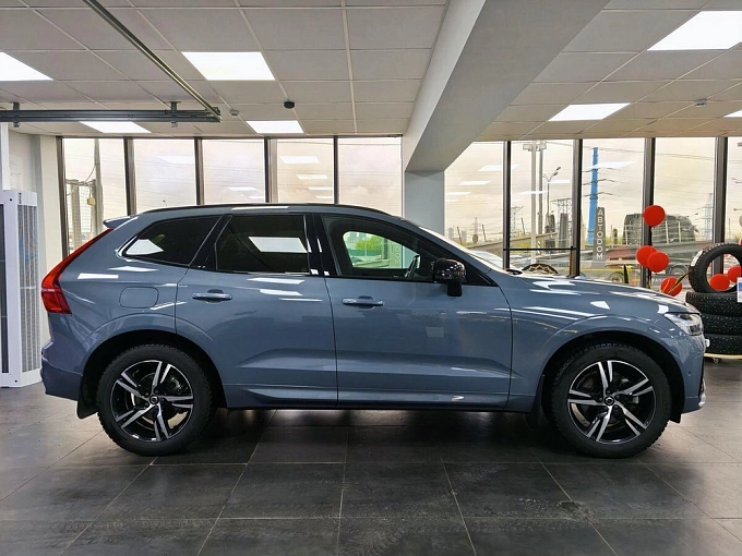 XC60 R-Design 2.0 AT 4WD (249 л.с.) фото 5