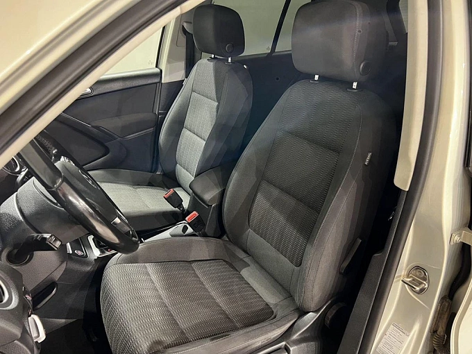 Tiguan Track & Field 2.0 AT 4WD (180 л.с.) фото 9