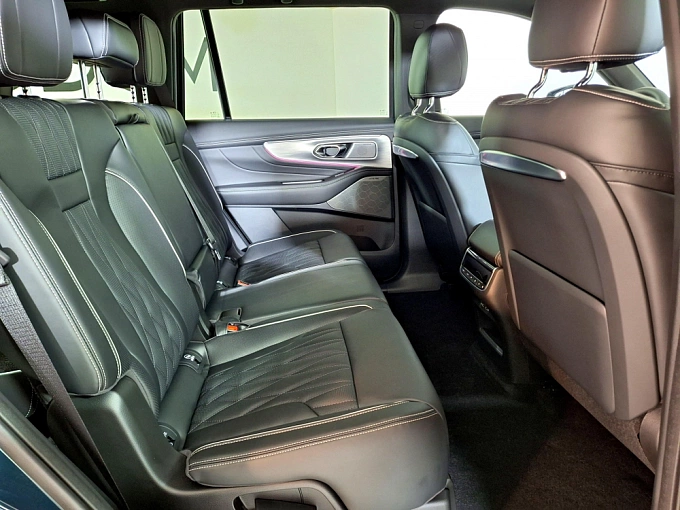 GS8 GX Premium 2.0 AT 4WD (231 л.с.) фото 10