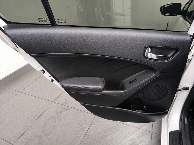 Cerato Luxe 2016 1.6 AT (130 л.с.) фото 25