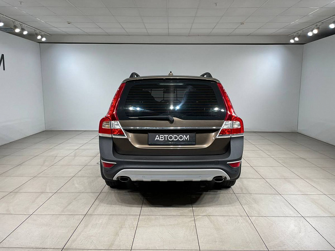 XC70 Base 2.4d AT 4WD (215 л.с.) фото 8