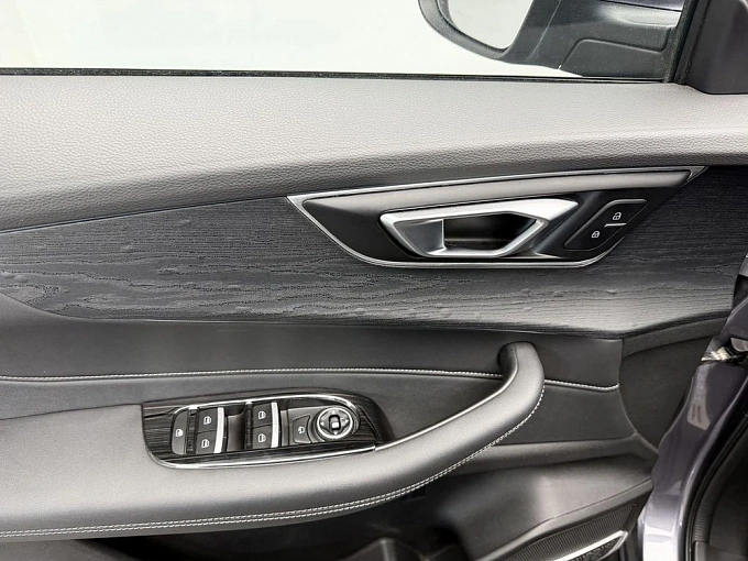 Tiggo 4 Pro Family 1.5 CVT (113 л.с.) фото 16