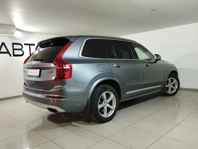 XC90 Momentum 2.0 AT 4WD (5 мест) (249 л.с.) фото 4