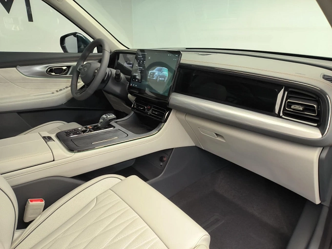 GS8 GX Premium 2.0 AT 4WD (231 л.с.) фото 9