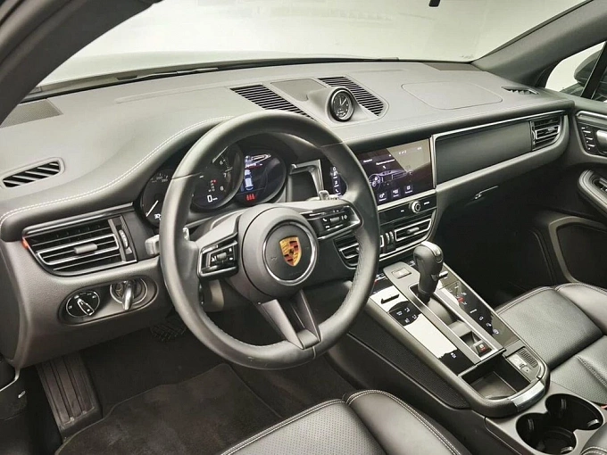 Macan Base 2.0 AMT 4WD (265 л.с.) фото 8