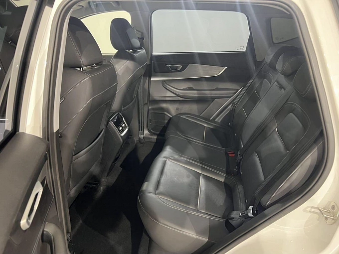 Tiggo 7 Pro Max Prestige 1.6 AMT 4WD (150 л.с.) фото 12