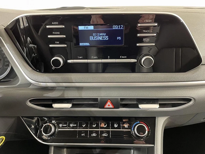 Sonata Elegance 2.5 AT (180 л.с.) фото 20