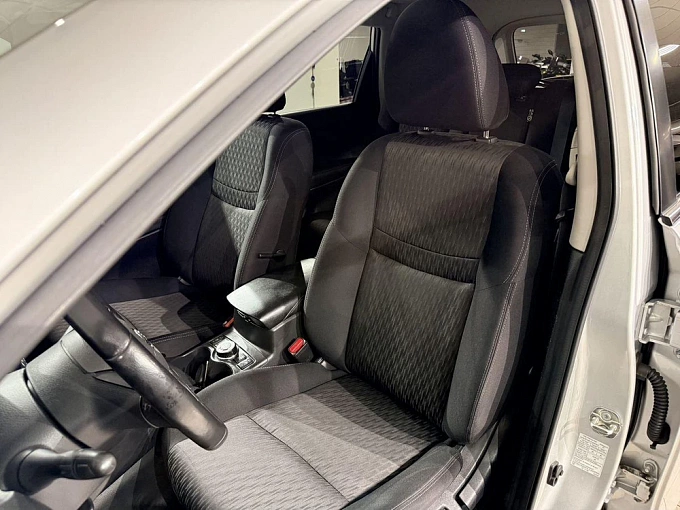 X-Trail SE Top (2018-2020) 2.0 CVT 4WD (144 л.с.) фото 11