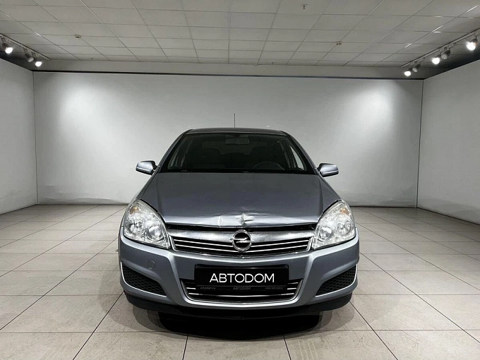 Astra Cosmo 1.6 MT (115 л.с.) фото 5