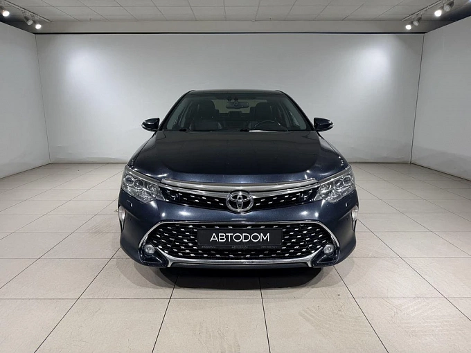 Camry Exclusive 2.5 AT (181 л.с.) фото 5