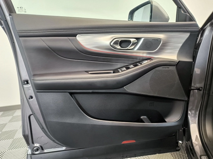 GS8 GX Premium 2.0 AT 4WD (231 л.с.) фото 17