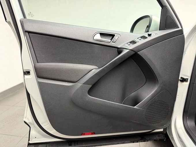 Tiguan Trend & Fun 1.4 AMT (150 л.с.) фото 16