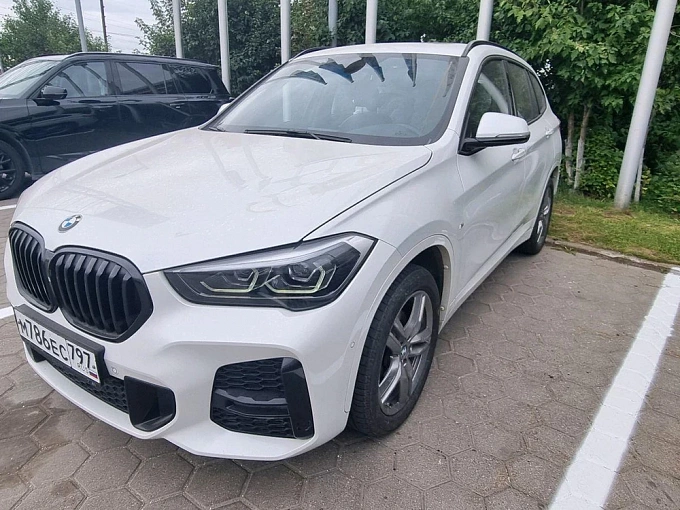 X1 M Sport 2.0d AT 4WD (150 л.с.) фото 1