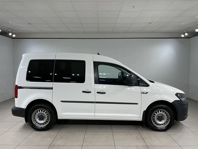 Caddy Trendline 1.6 MT (110 л.с.) фото 7