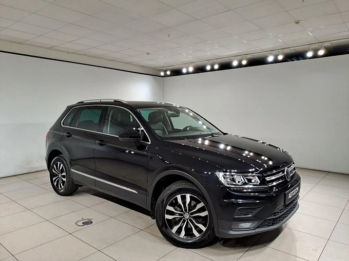 Tiguan Connect Plus 2.0d AMT 4WD (150 л.с.) фото 2