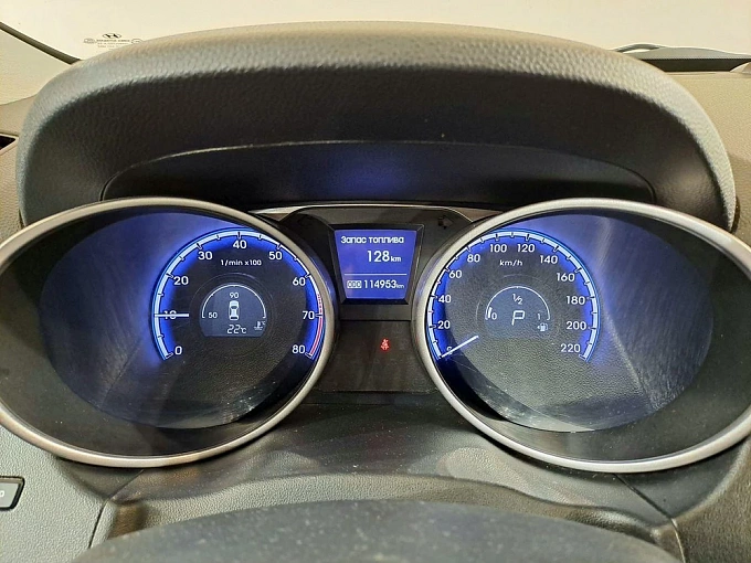 ix35 Classic 2.0 AT 4WD (150 л.с.) фото 15