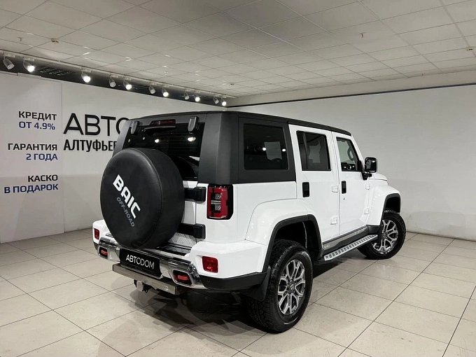 BJ40 Flagship 2.0 AT 4WD (218 л.с.) фото 6